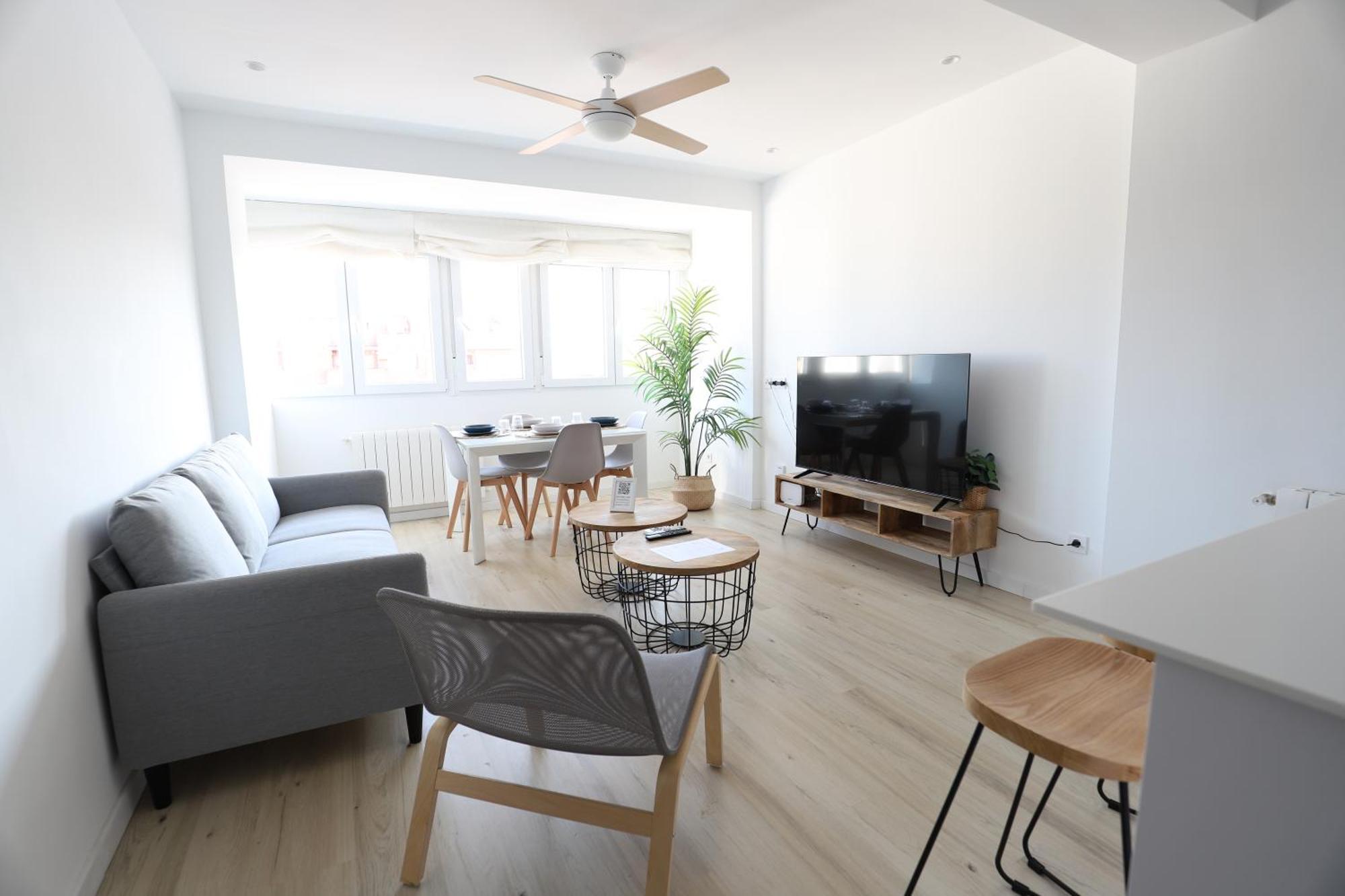 Apartamento Familiar, Luminoso Y Mediterraneo By Hometels Puerto de Sagunto Luaran gambar